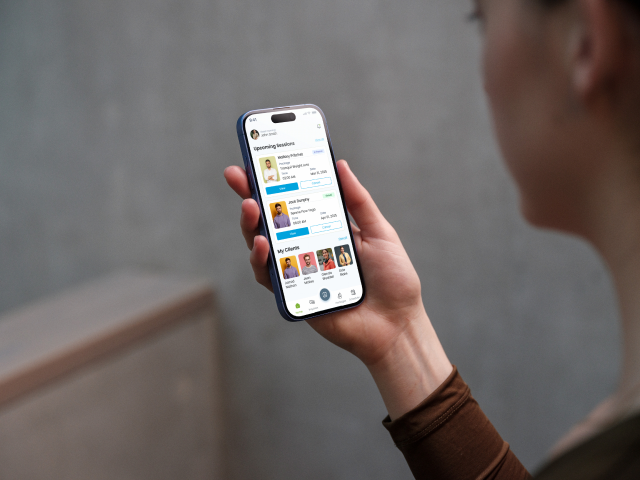 HWA mobile app - case study card