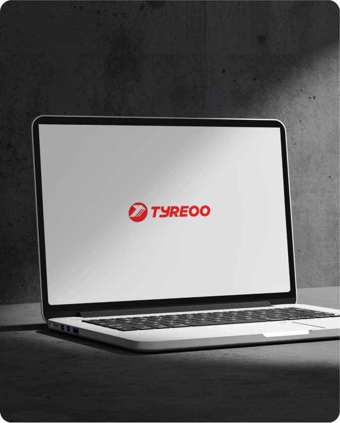 Tyreoo laptop mockup